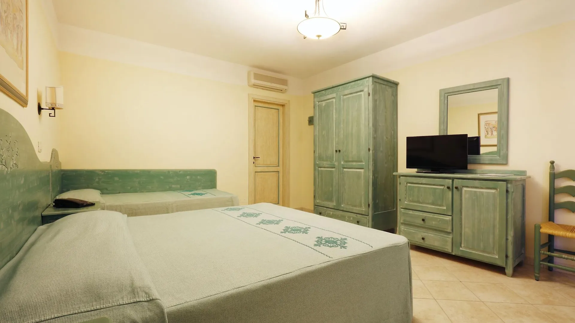 أروسييْ Residence Il Borgo شقة فندقية