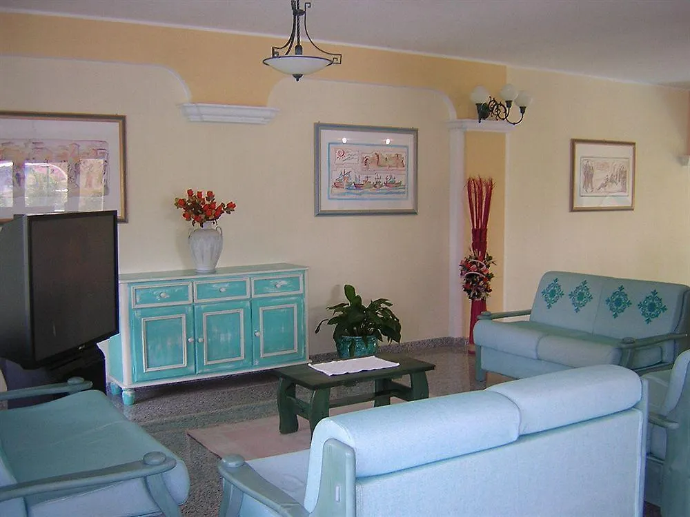 أروسييْ Residence Il Borgo 3*,