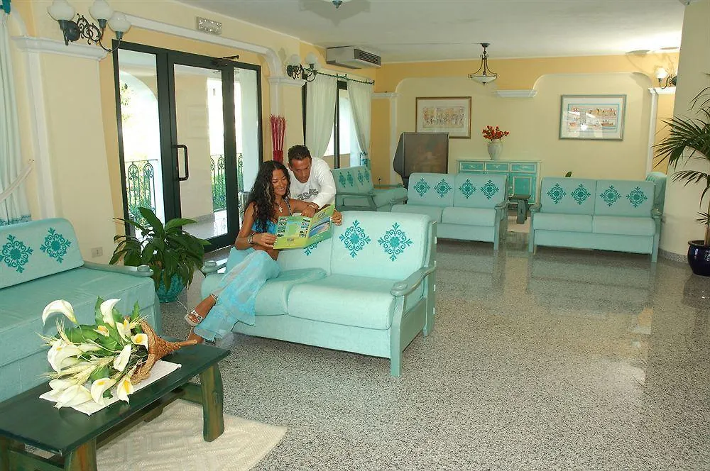 أروسييْ Residence Il Borgo شقة فندقية